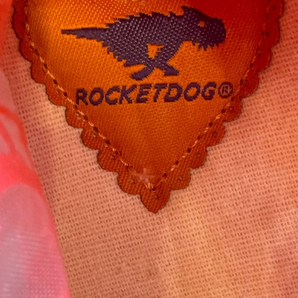 Rocket Dog Vibrant Coral Lace Espadrilles size 9.5 Like New!